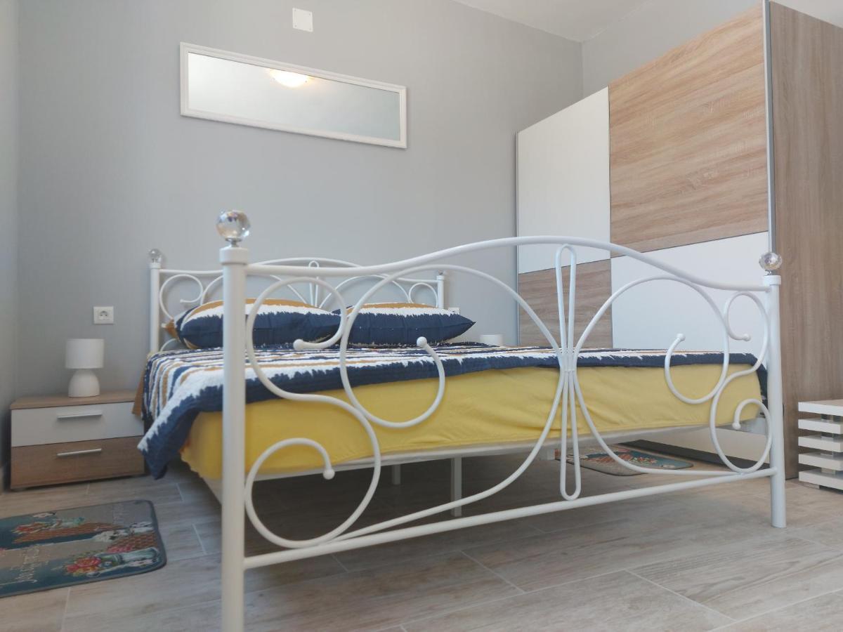 Studio Apartment Palmira Лижнян Экстерьер фото